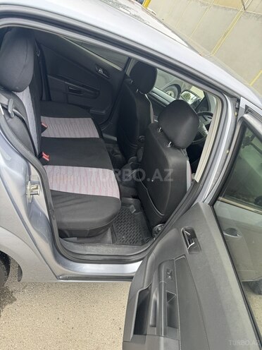 Opel Astra-7
