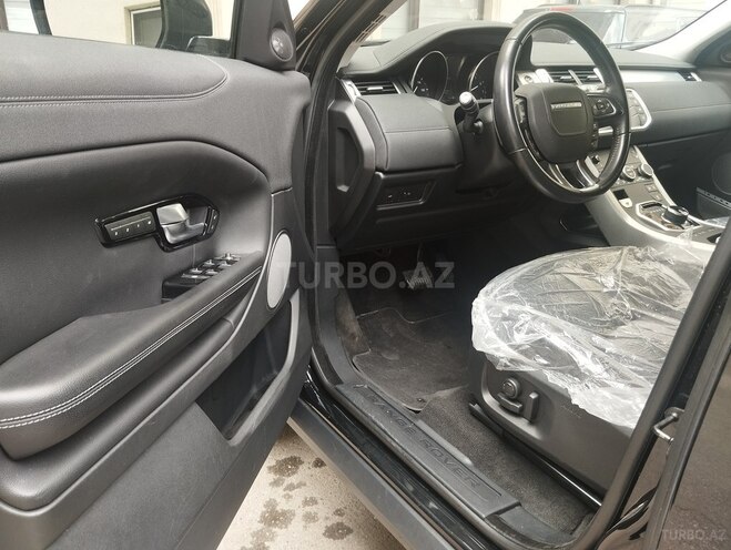 Land Rover RR Evoque-12