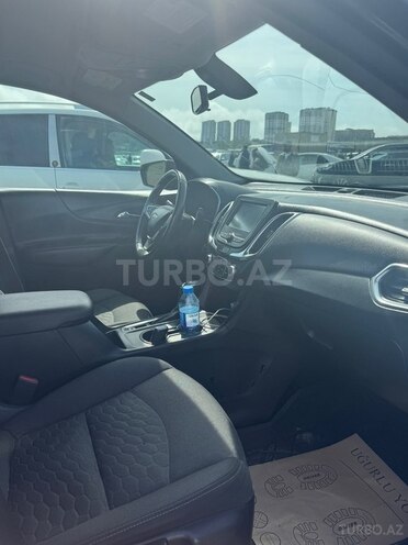 Chevrolet Equinox-5