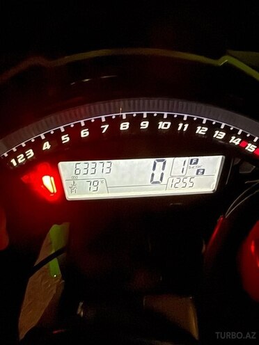 Kawasaki Ninja ZX-10R-7