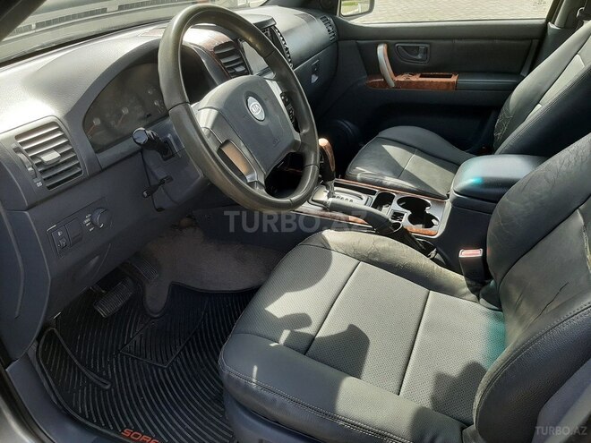 Kia Sorento-7