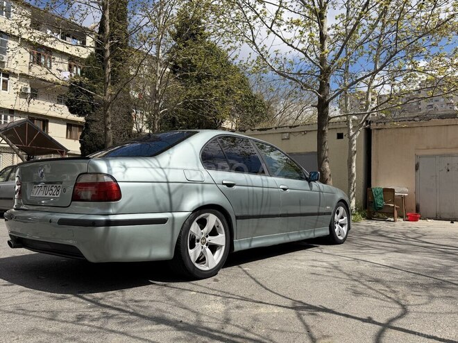 BMW 528-12