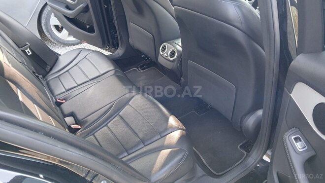 Mercedes C 300-10