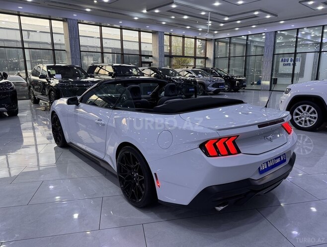 Ford Mustang-11