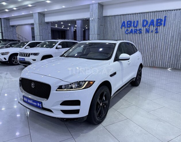 Jaguar F-Pace-1