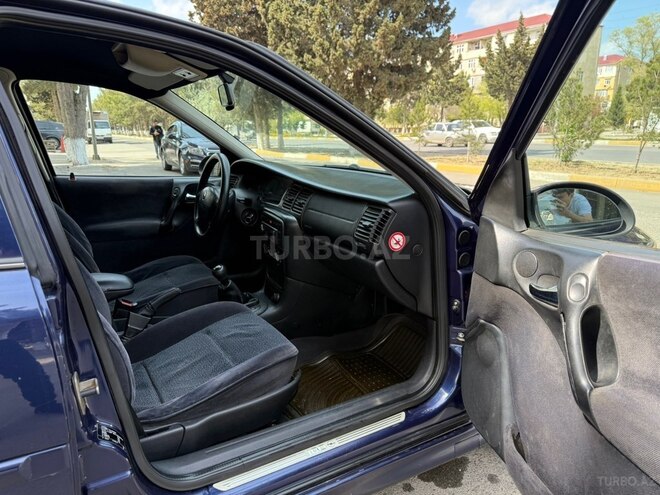 Opel Vectra-5