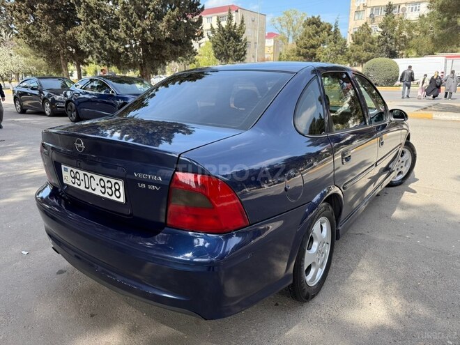 Opel Vectra-13