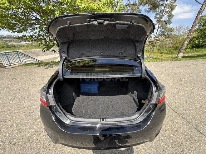 Toyota Corolla-4