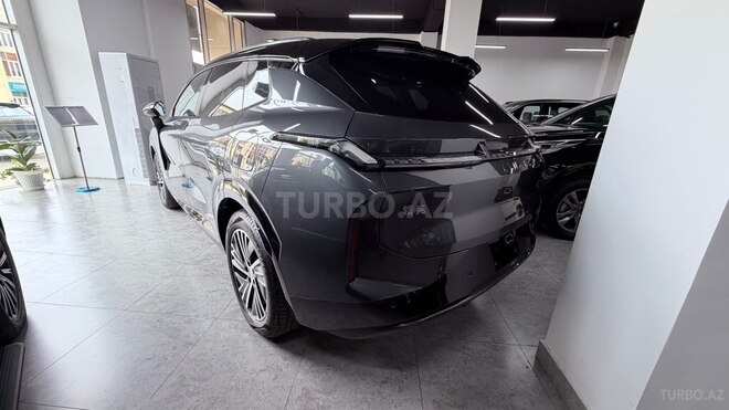 Lynk & Co 08-3