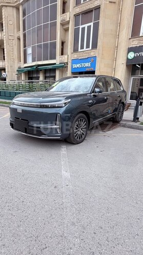 Geely Galaxy M9-1