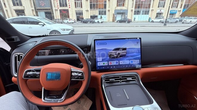 Geely Galaxy M9-7