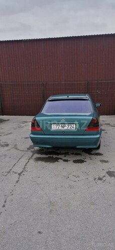 Mercedes C 200-3