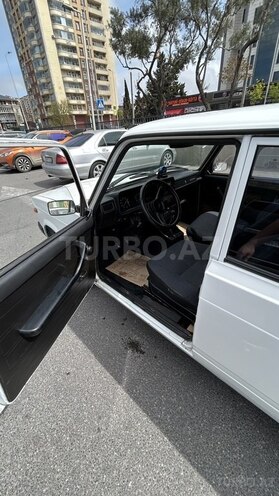 LADA (VAZ) 2107-10