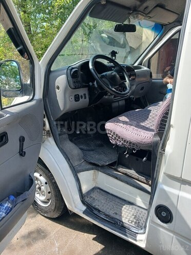 Ford Transit-3
