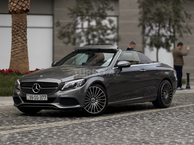Mercedes C 300 4MATIC-2