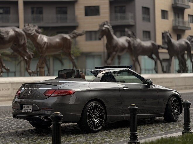 Mercedes C 300 4MATIC-5