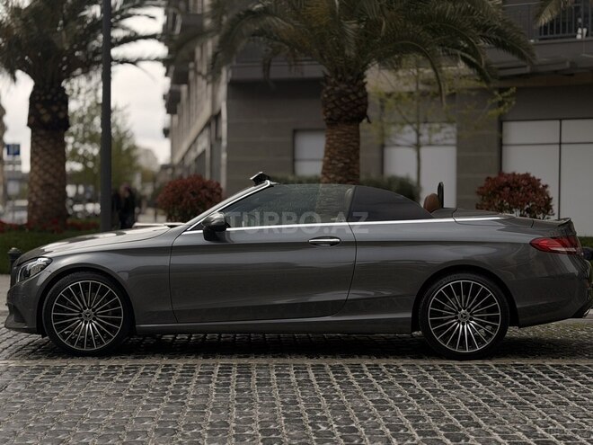 Mercedes C 300 4MATIC-3