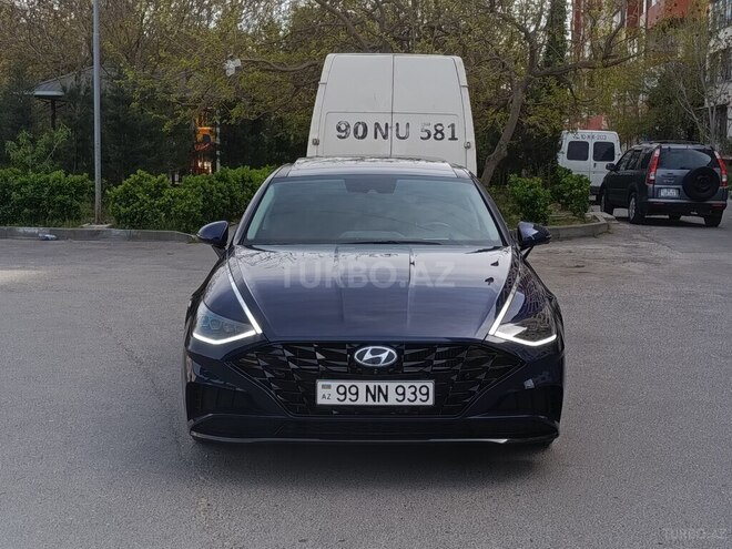 Hyundai Sonata-2
