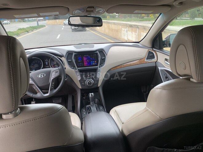 Hyundai Santa Fe-8