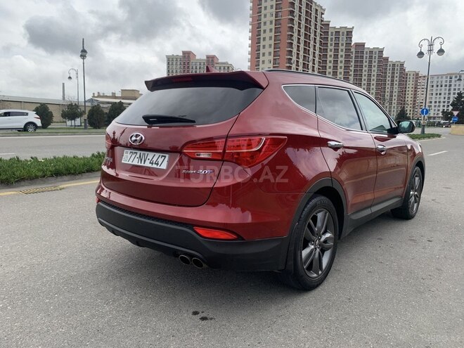 Hyundai Santa Fe-4