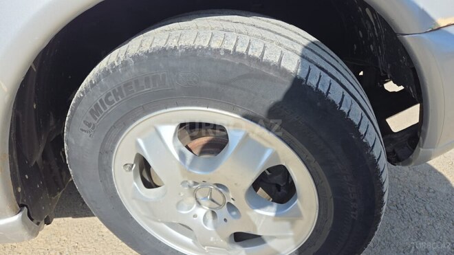 Mercedes ML 320 2002, 165,000 km - 3.2 l - Siyəzən
