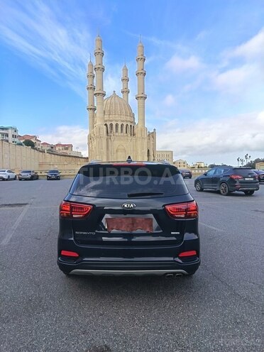 Kia Sorento 2018, 157,500 km - 2.0 l - Bakı
