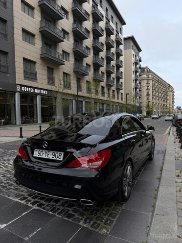 Mercedes CLA 250-5