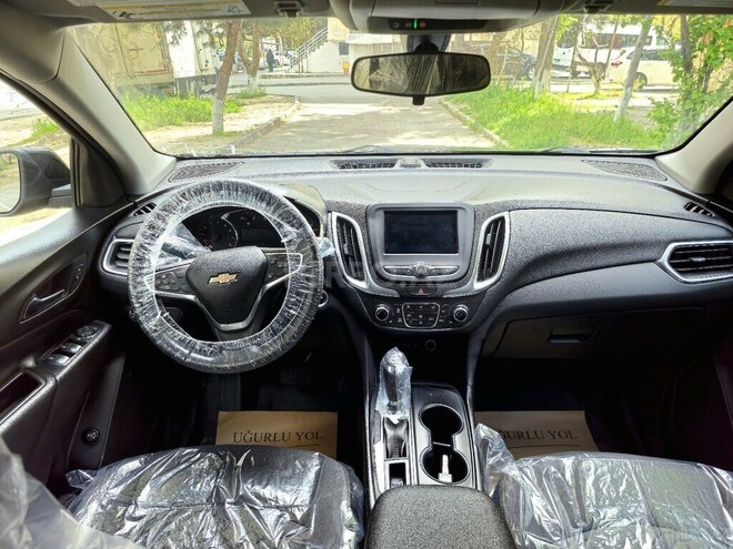 Chevrolet Equinox-11