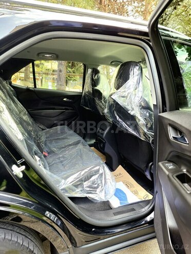 Chevrolet Equinox-10