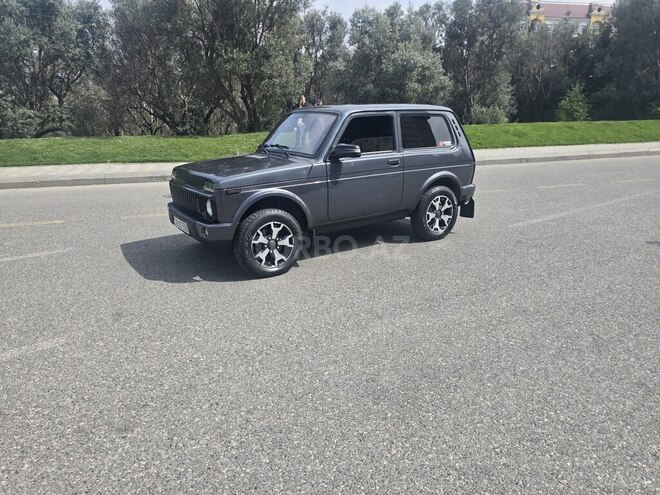 LADA (VAZ) Niva-7