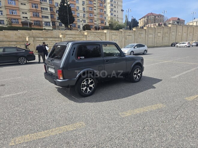 LADA (VAZ) Niva-10