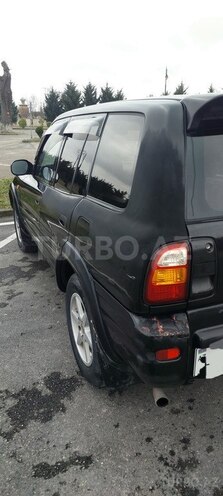 Toyota RAV4-3