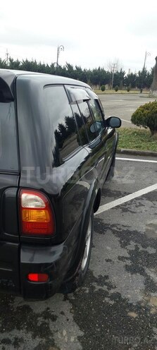 Toyota RAV4-4