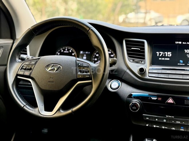 Hyundai Tucson-11