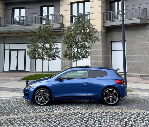 Volkswagen Scirocco-3