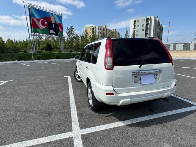 Nissan X-Trail 2003, 266,000 km - 2.0 l - Yevlax