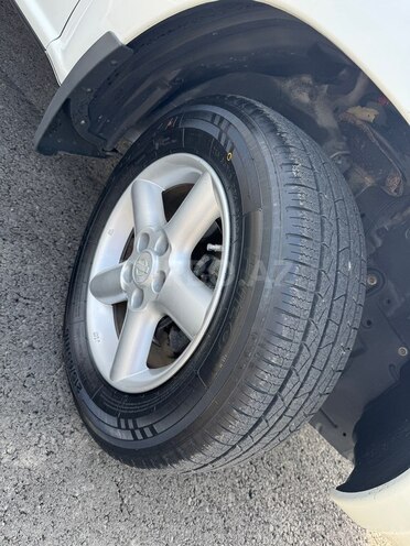 Nissan X-Trail 2003, 266,000 km - 2.0 l - Yevlax