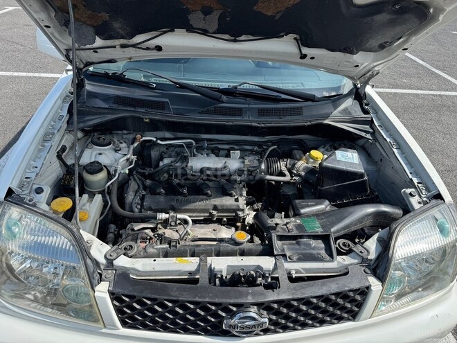 Nissan X-Trail 2003, 266,000 km - 2.0 l - Yevlax