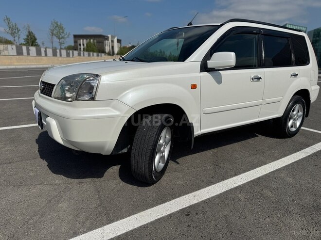 Nissan X-Trail 2003, 266,000 km - 2.0 l - Yevlax