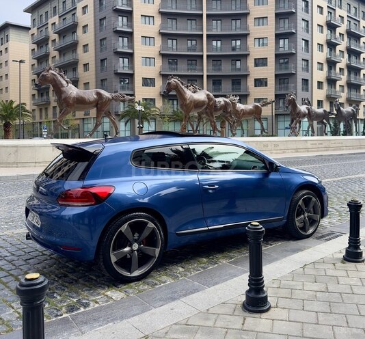 Volkswagen Scirocco-8