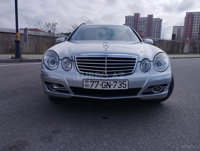 Mercedes E 200-2