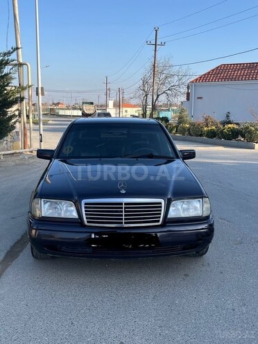 Mercedes C 180-1