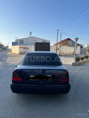 Mercedes C 180-3