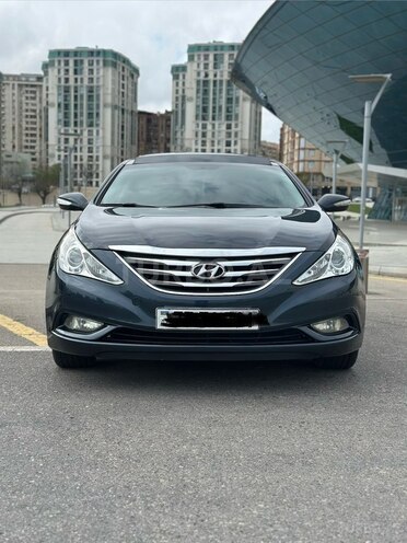 Hyundai Sonata-3