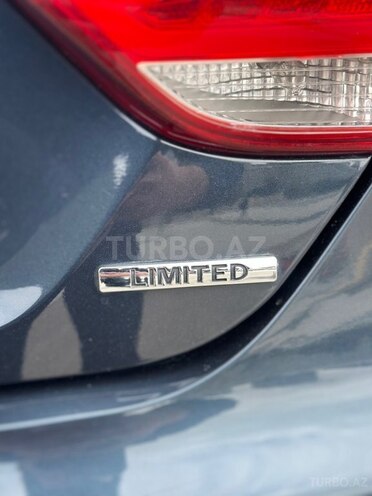 Hyundai Sonata-8