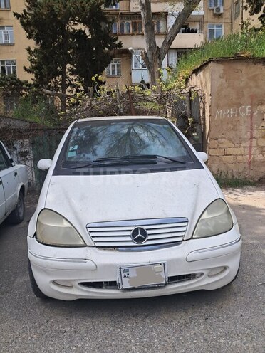 Mercedes A 160-1