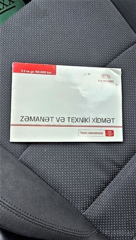 Kia Carens-10