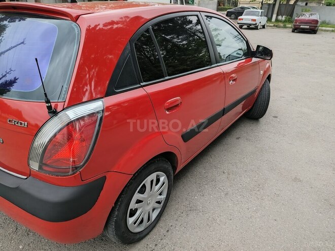 Kia Rio-7