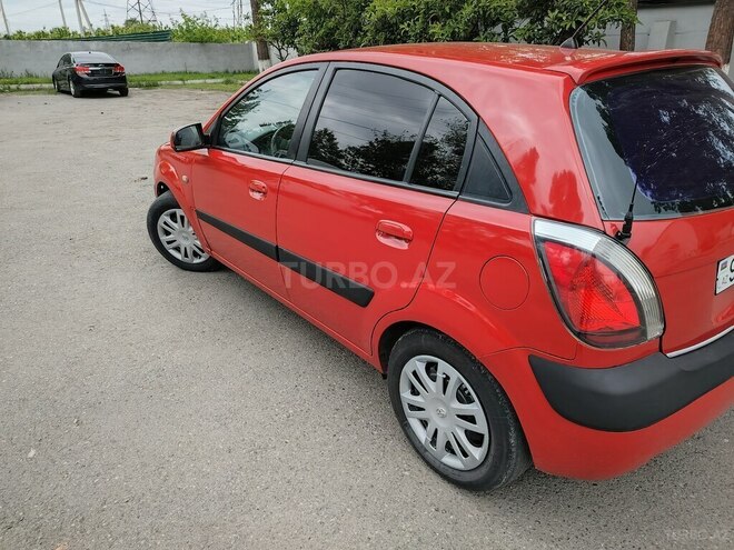 Kia Rio-6