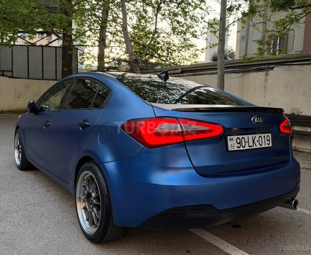 Kia Cerato-8